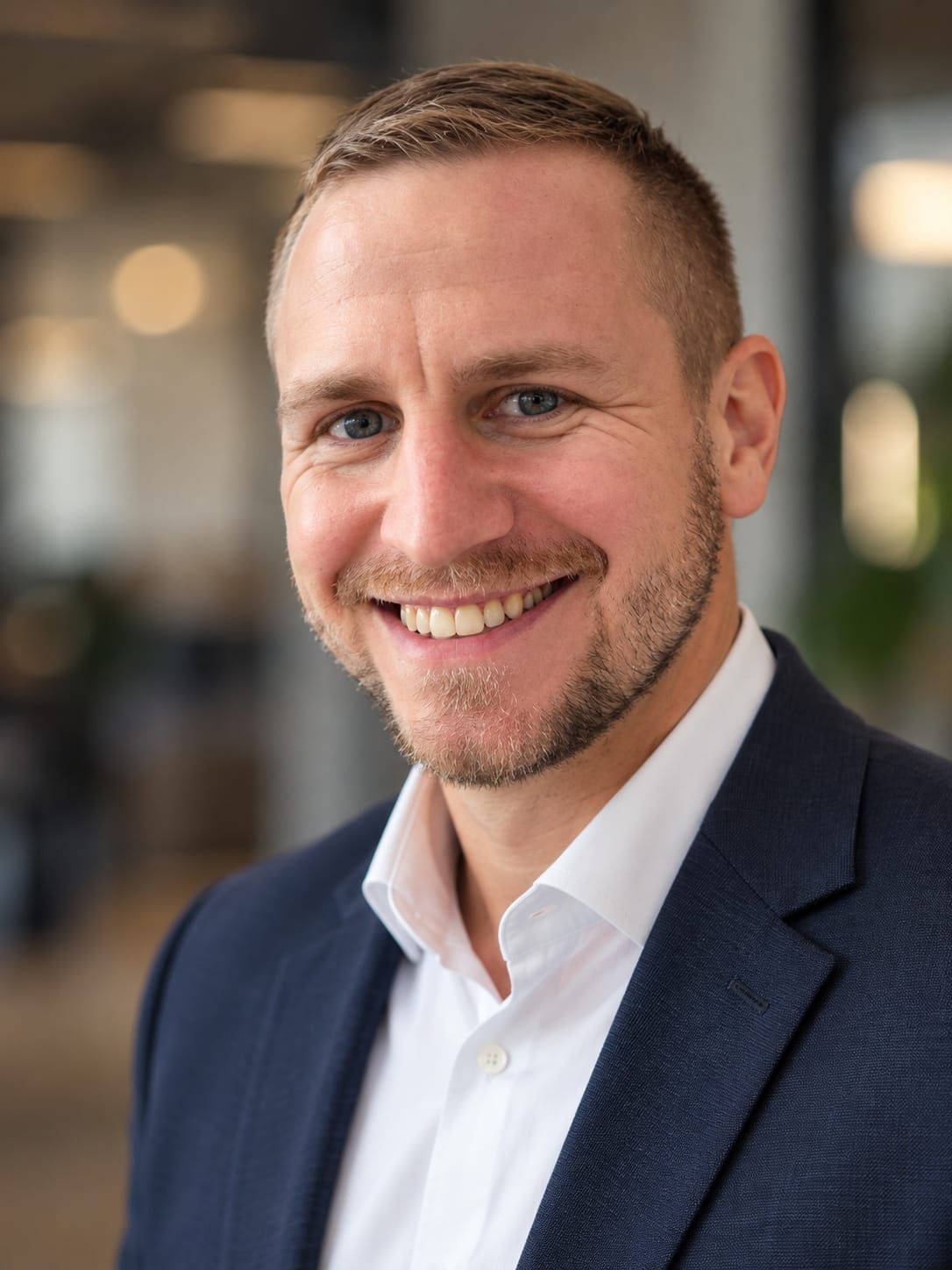 Josua Ladig, Lead-Experte